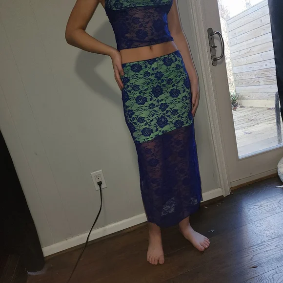 NWT Dolls Kill Gorgeous Purple, Green , Midi Crop Top Skirt Set 💜 - Picture 5 of 12